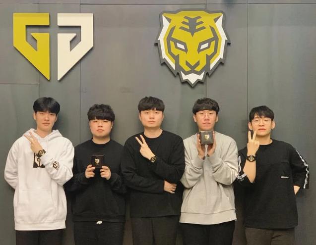 论是控球率 论是控球率