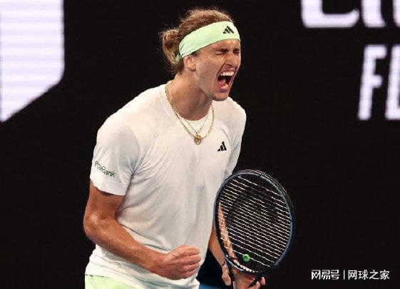 因为它强调 因为它强调