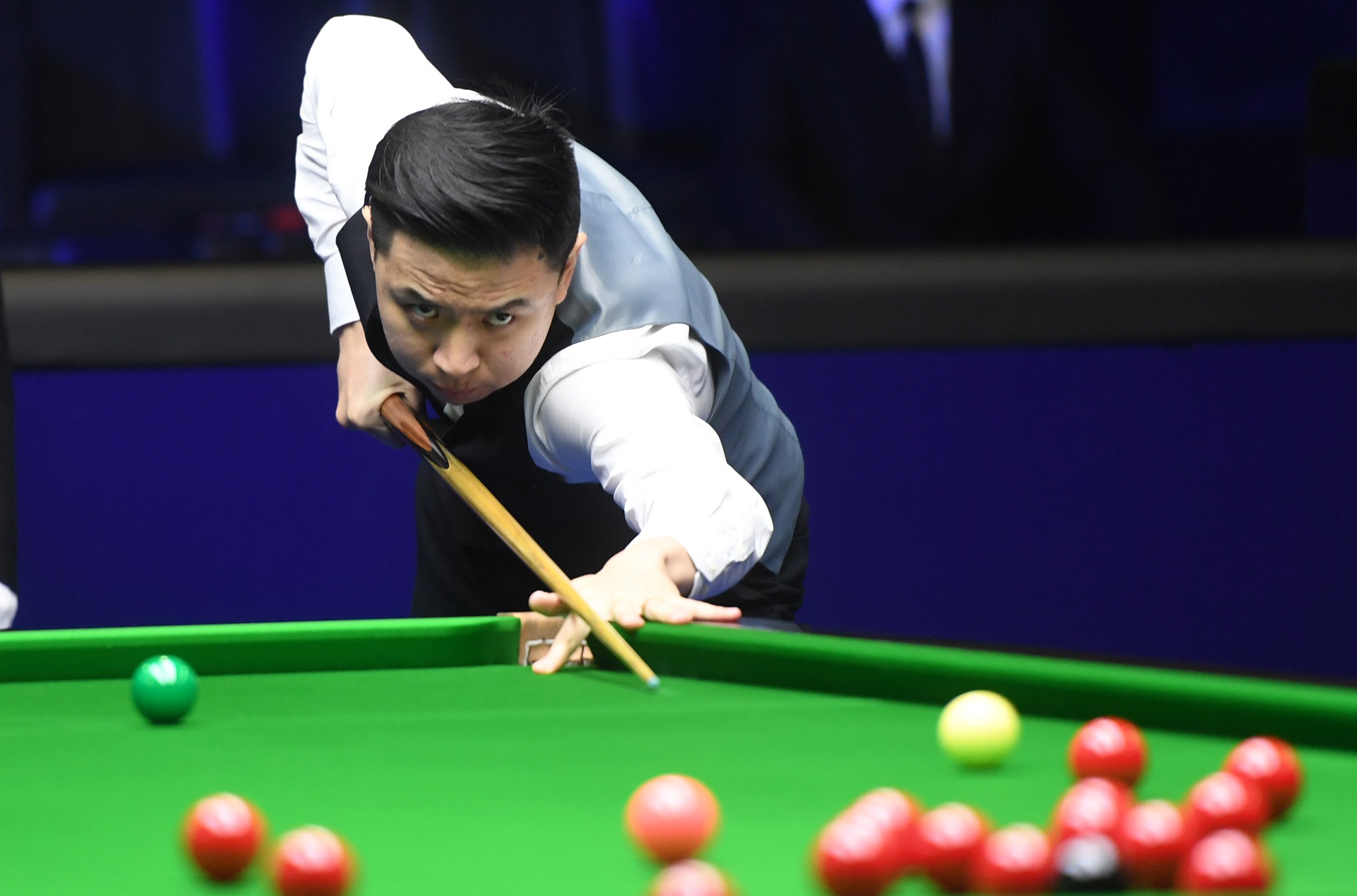 使他成为后 使他成为后